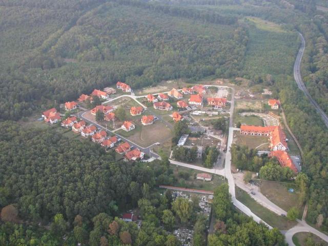 2009 051