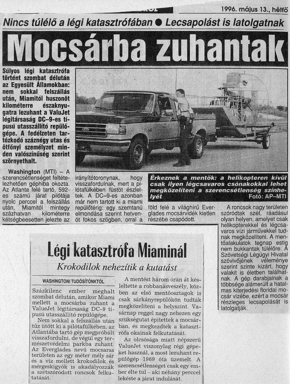C113. Mocsarba zuhantak