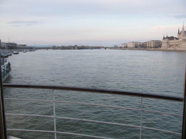 2010 003