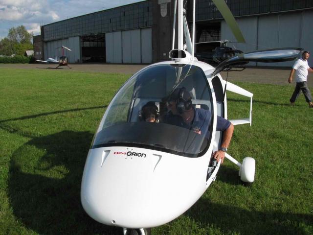 2010 376