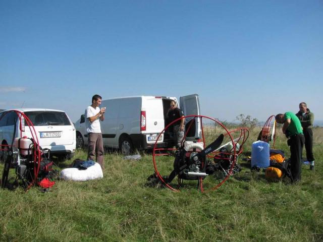 2010 004
