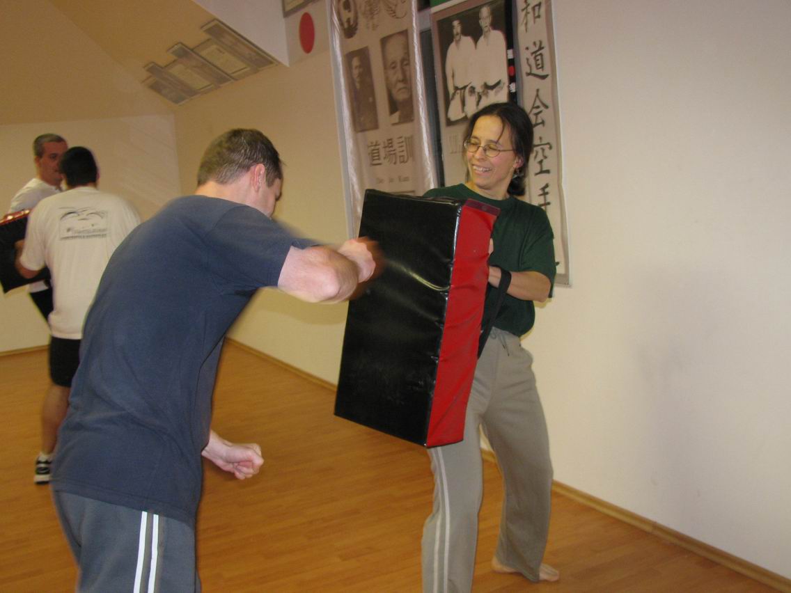 2009 079