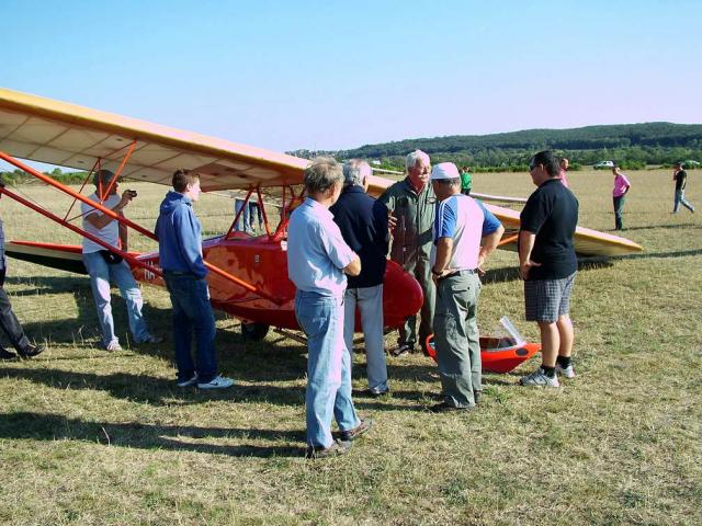 Nagy Cimbora kis cimborĂĄkkal